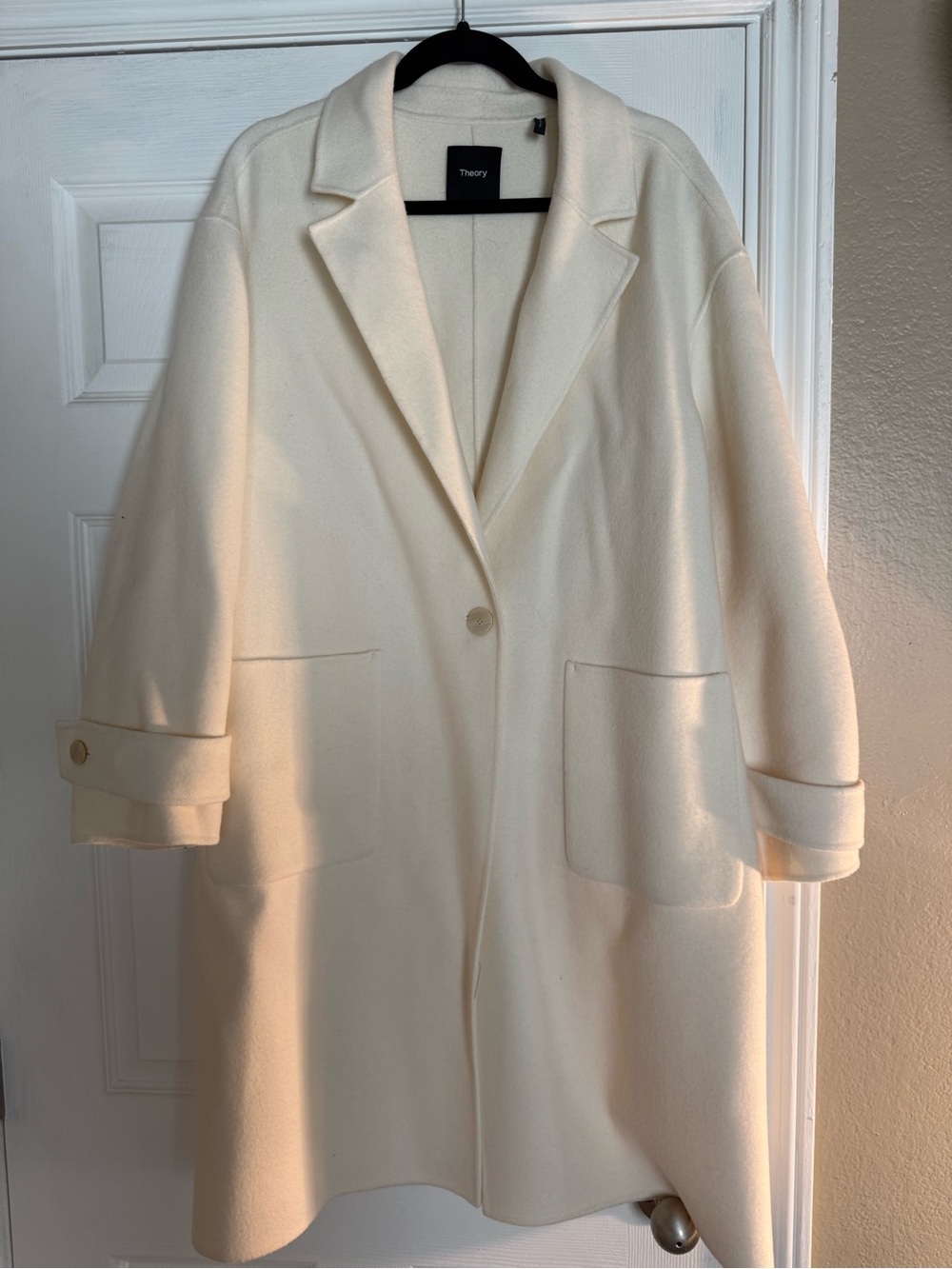 Theory Cream Single-Button Wool-Blend Trench Coat